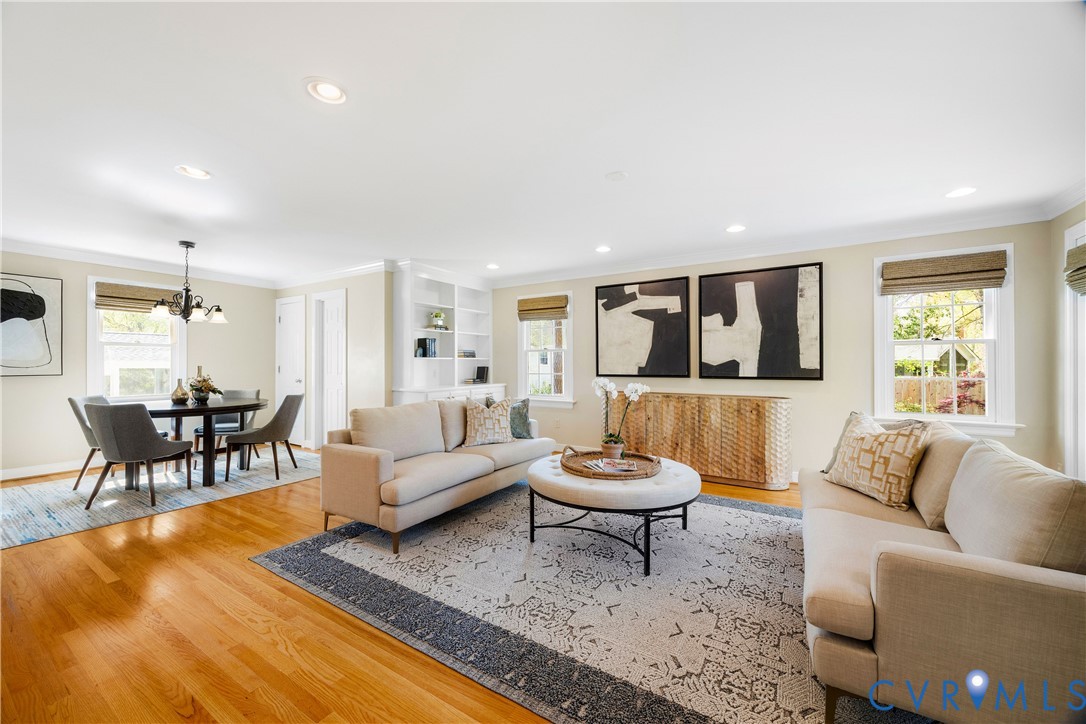 8405 Ballantrae Ct