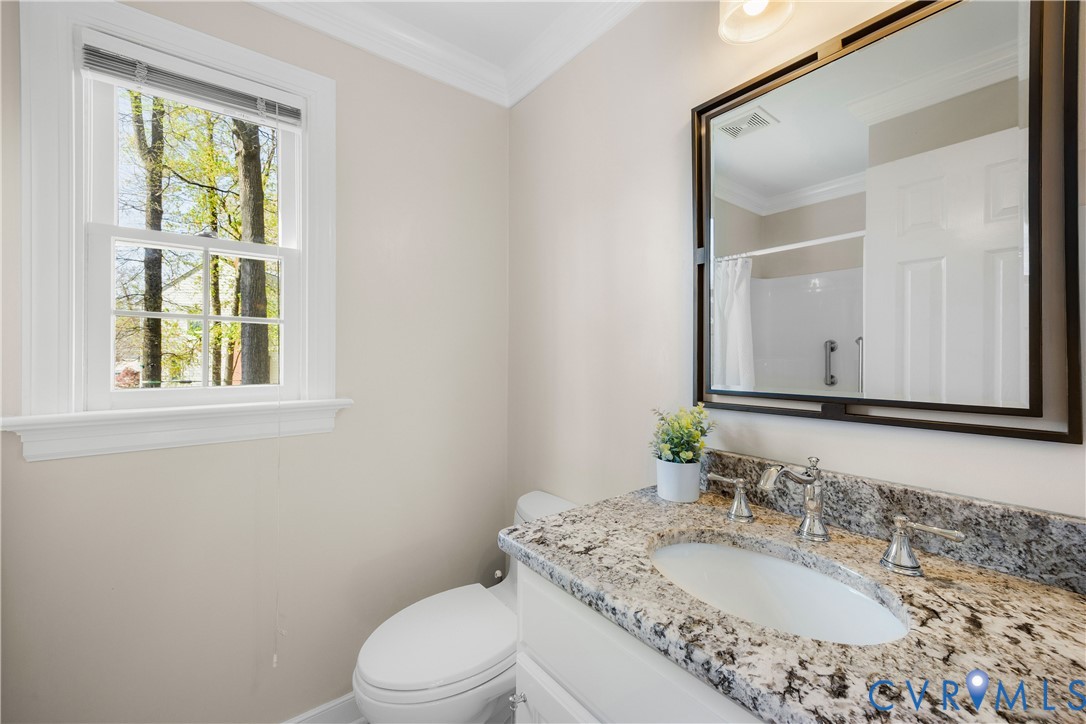 8405 Ballantrae Ct