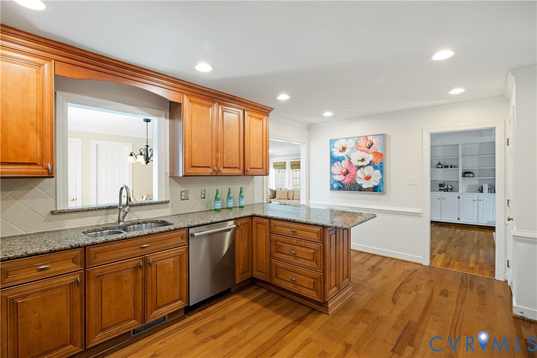 8405 Ballantrae Ct