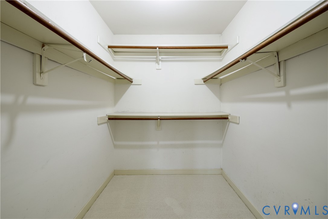 8405 Ballantrae Ct