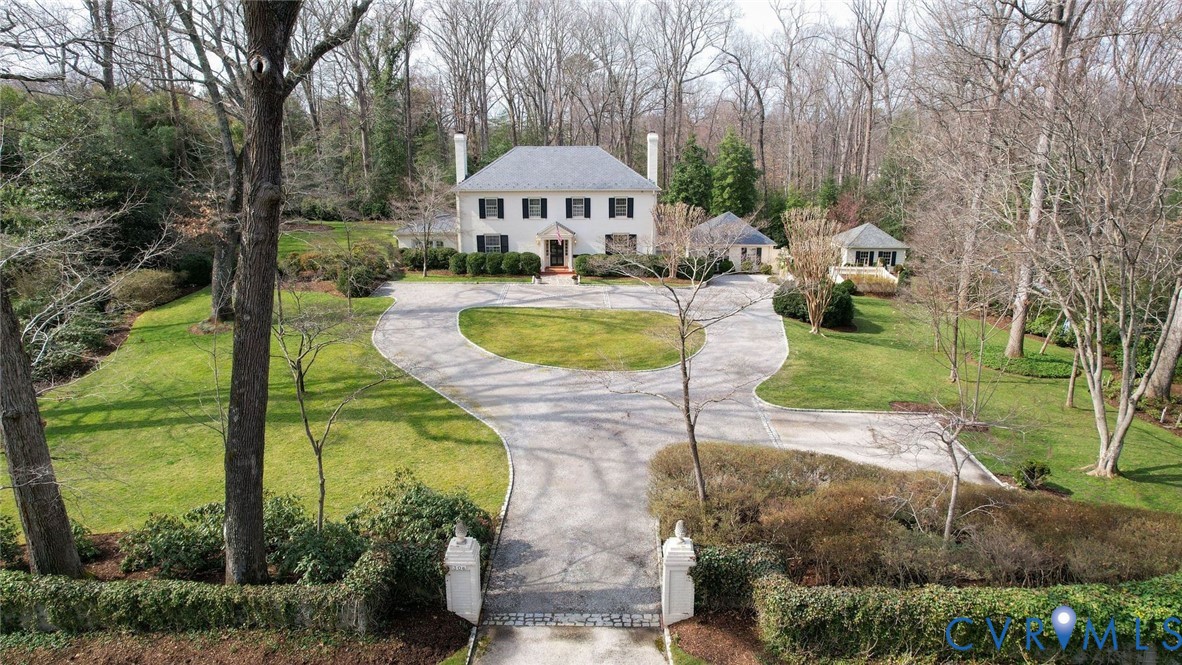 306 Lock Ln
