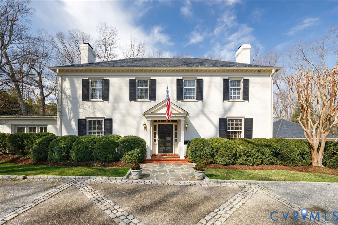 306 Lock Ln