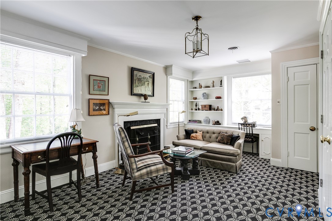205 Ampthill Rd