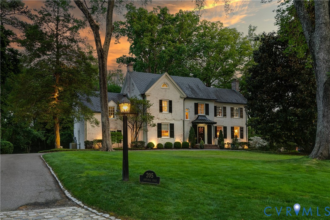205 Ampthill Rd
