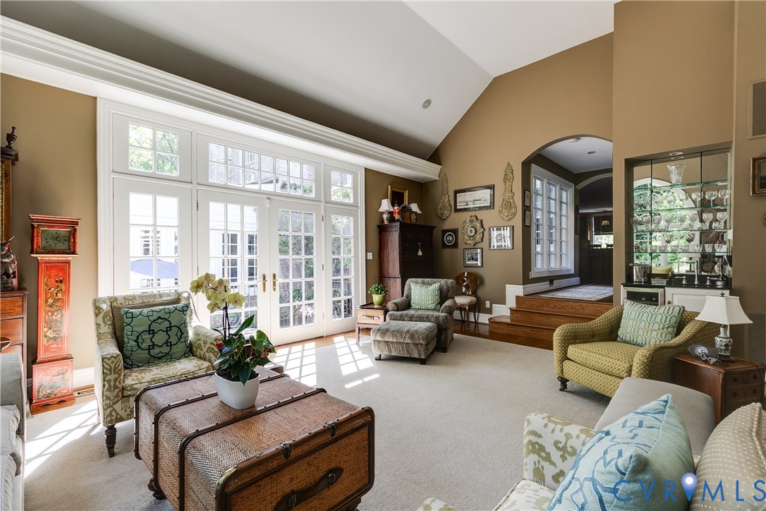 205 Ampthill Rd