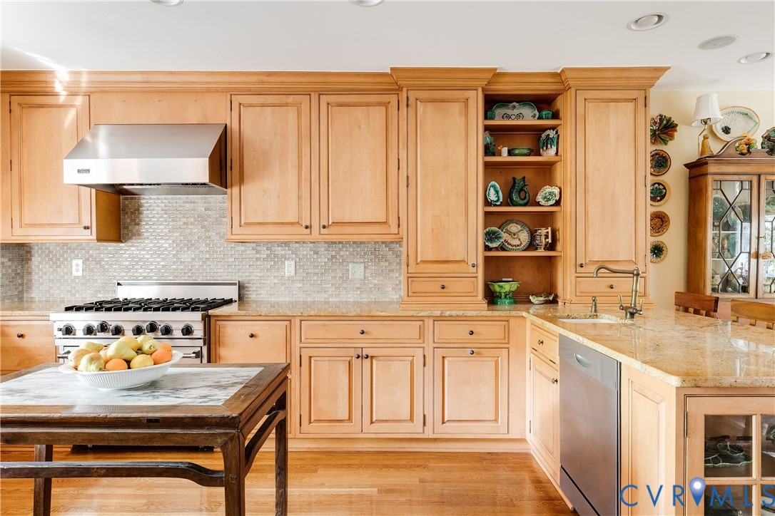 205 Ampthill Rd