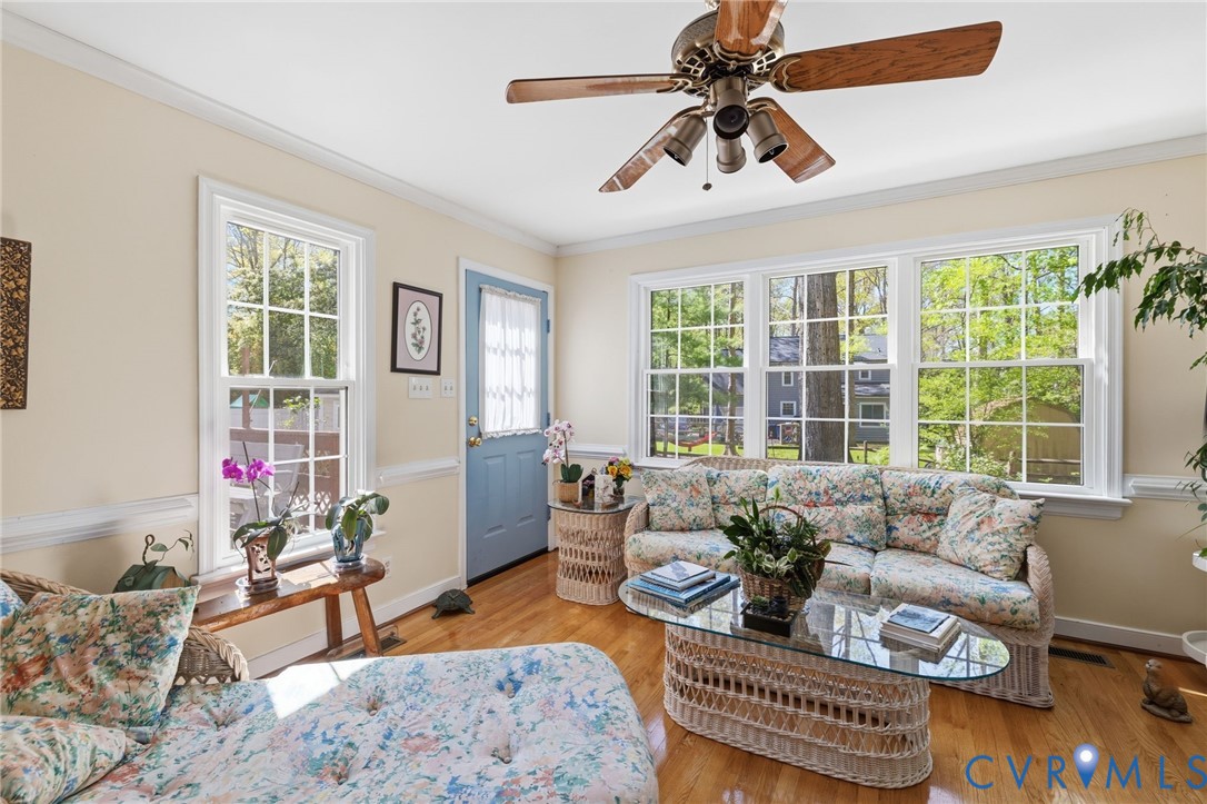 706 Gordon School Ct