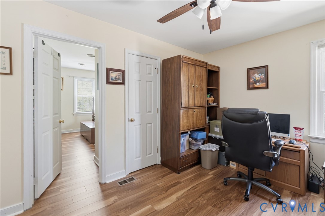 706 Gordon School Ct