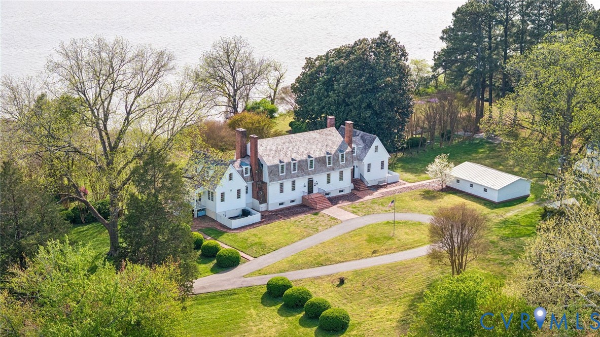 1685 Sweet Hall Rd