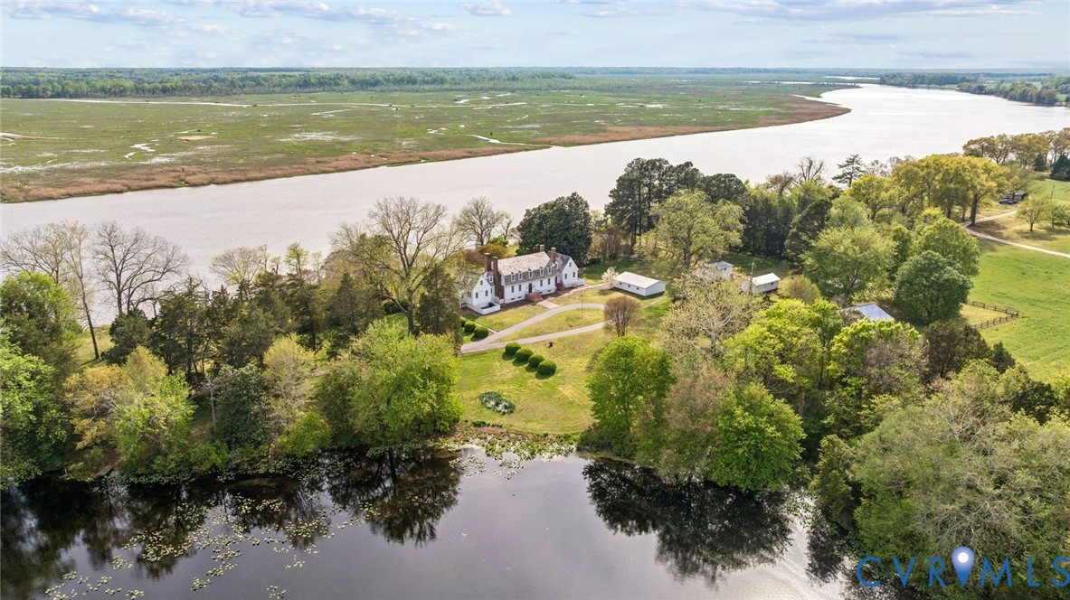1685 Sweet Hall Rd