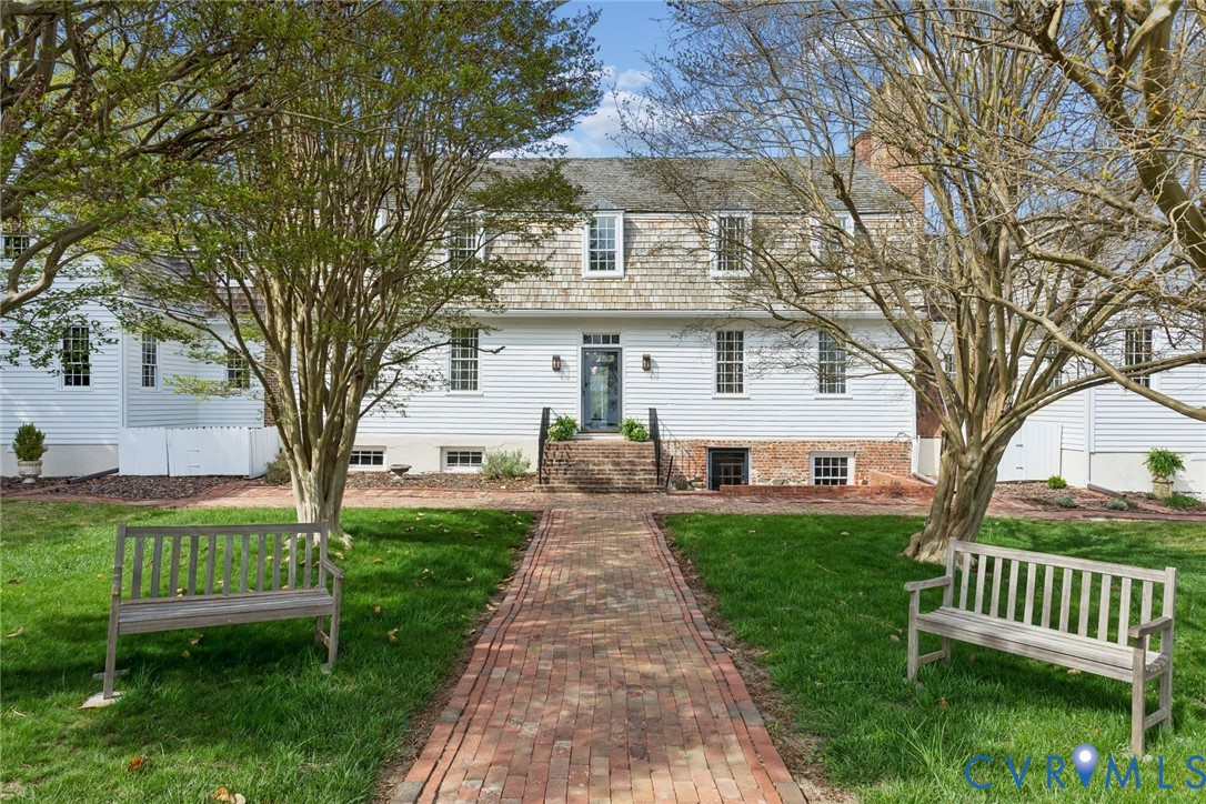 1685 Sweet Hall Rd