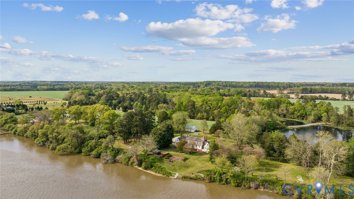 1685 Sweet Hall Rd