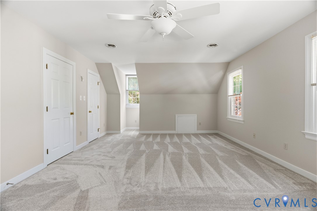 2702 Cottage Cove Dr