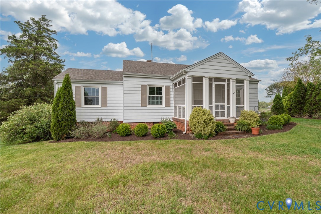 12428 Walnut Hill Dr