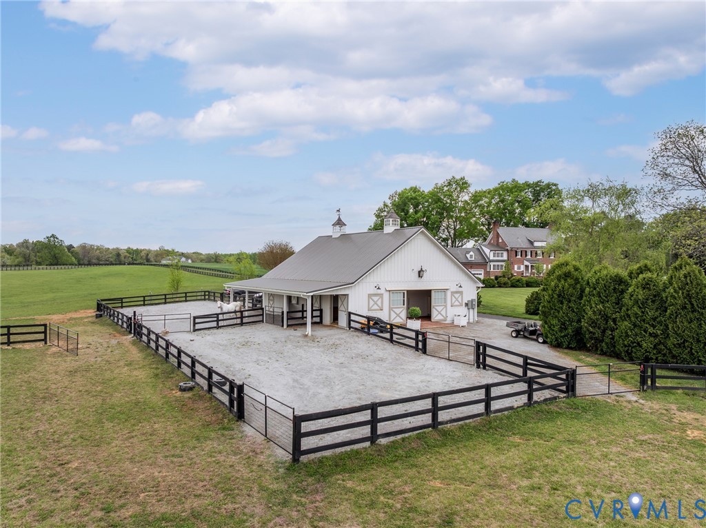 12428 Walnut Hill Dr
