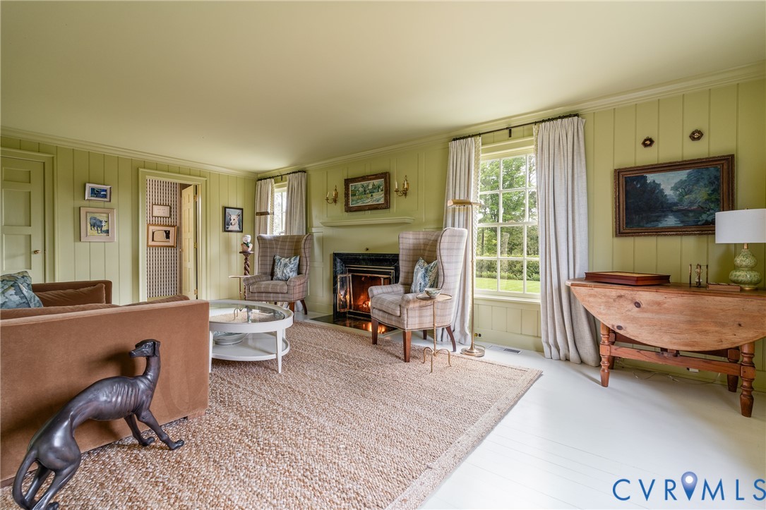 12428 Walnut Hill Dr