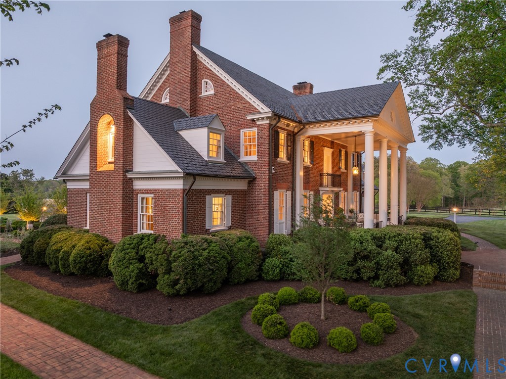12428 Walnut Hill Dr