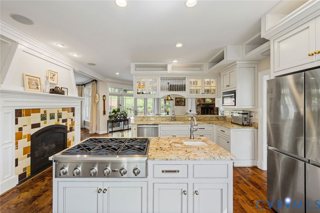 328 S Gaskins Rd