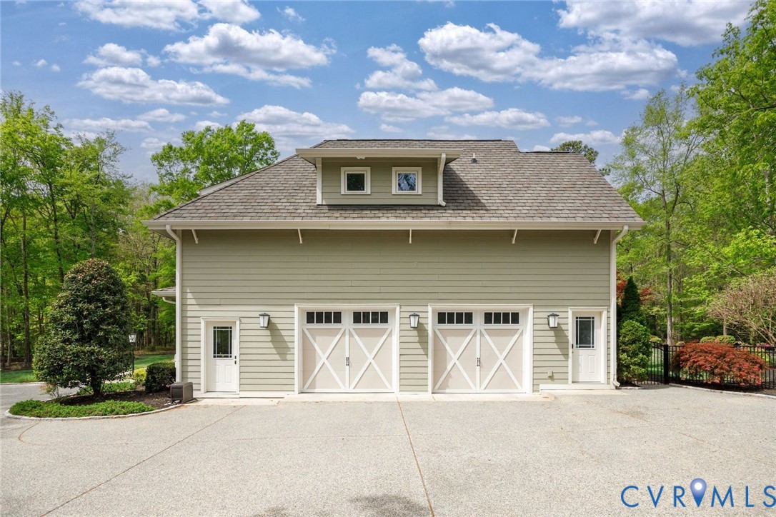 328 S Gaskins Rd