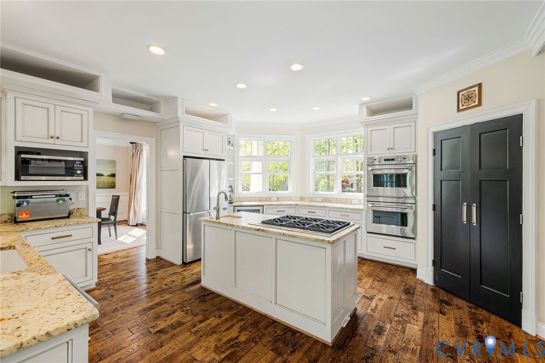 328 S Gaskins Rd
