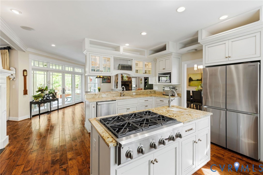 328 S Gaskins Rd