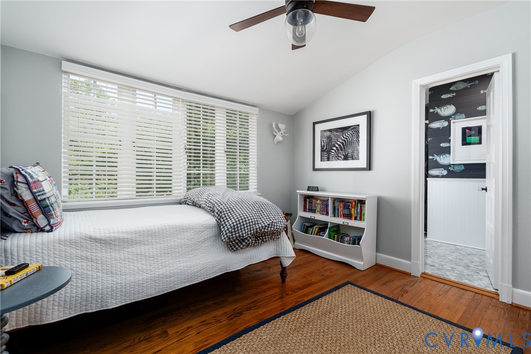 5 Lancaster Ln