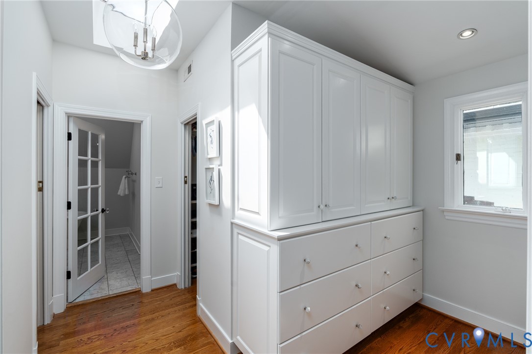 5 Lancaster Ln