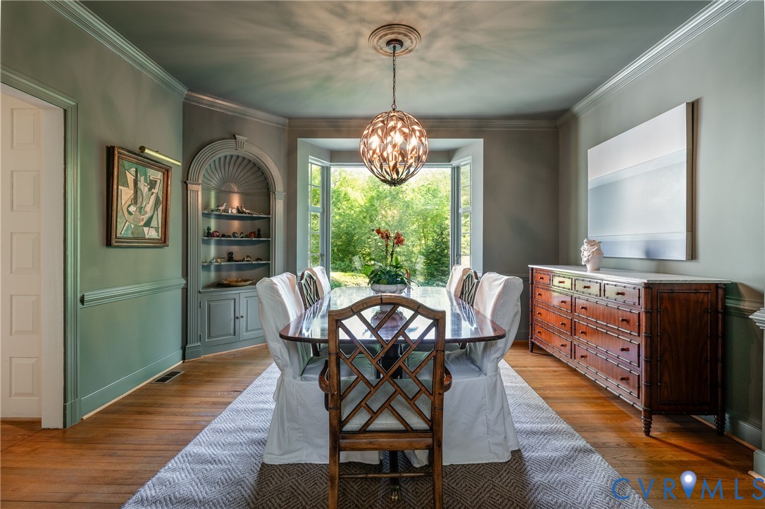 5 Lancaster Ln