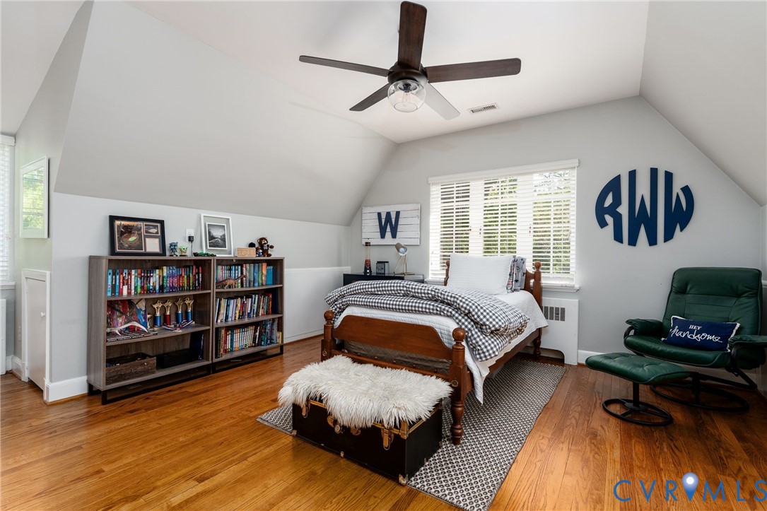 5 Lancaster Ln