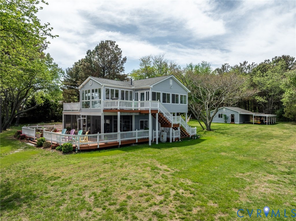 1749 Lighthouse View Dr