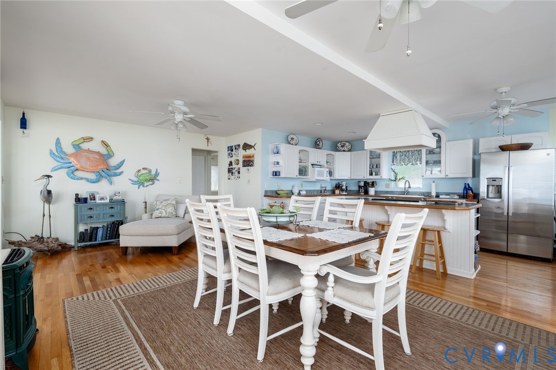 1749 Lighthouse View Dr