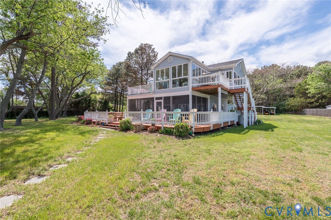 1749 Lighthouse View Dr