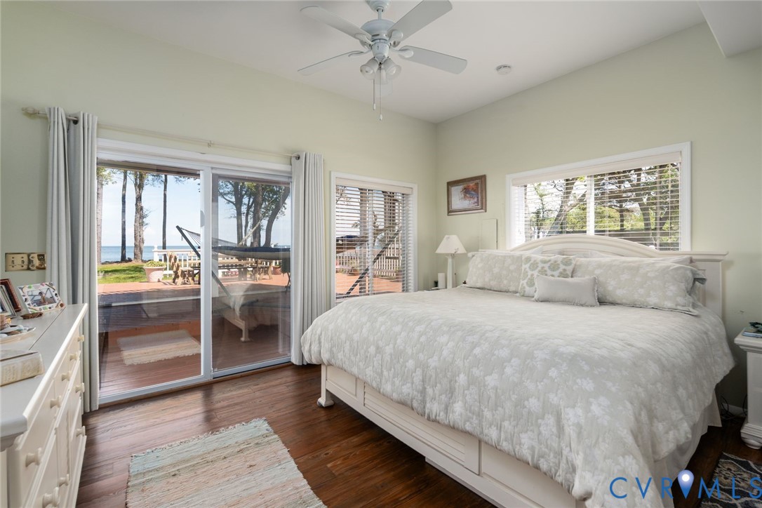 1749 Lighthouse View Dr