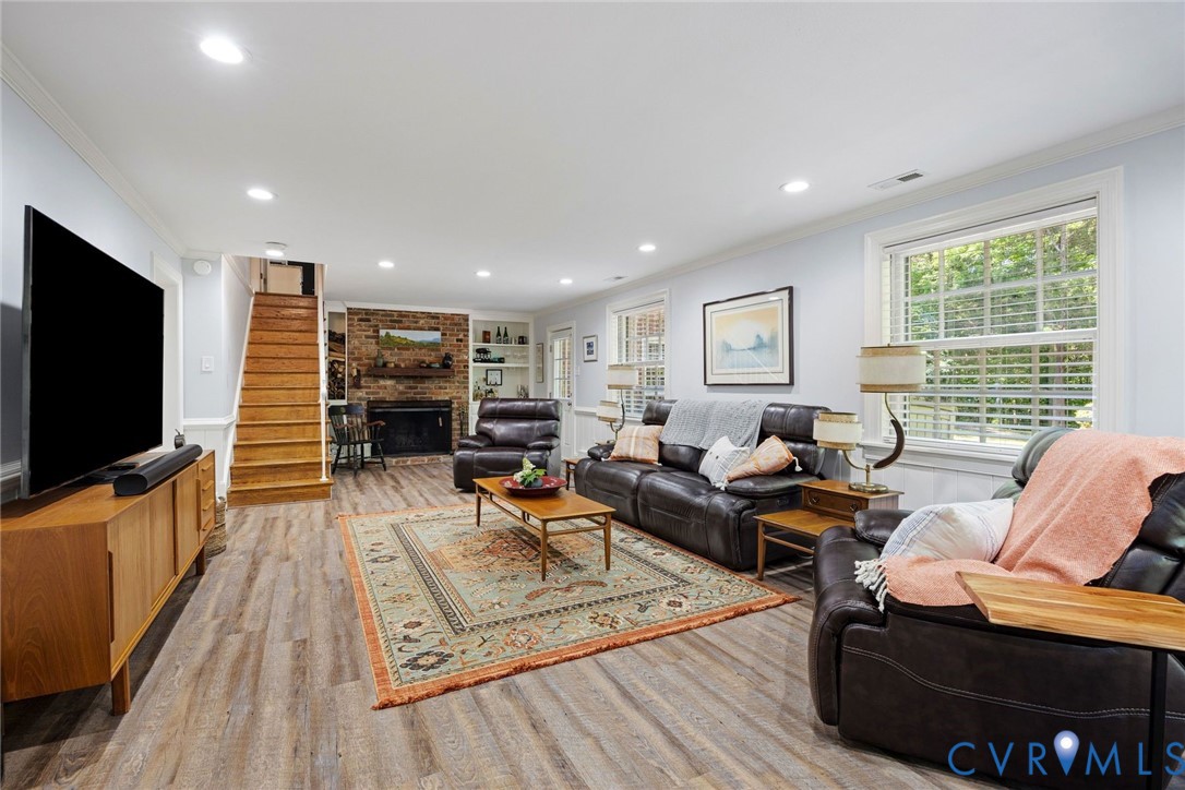3740 Hastings Dr