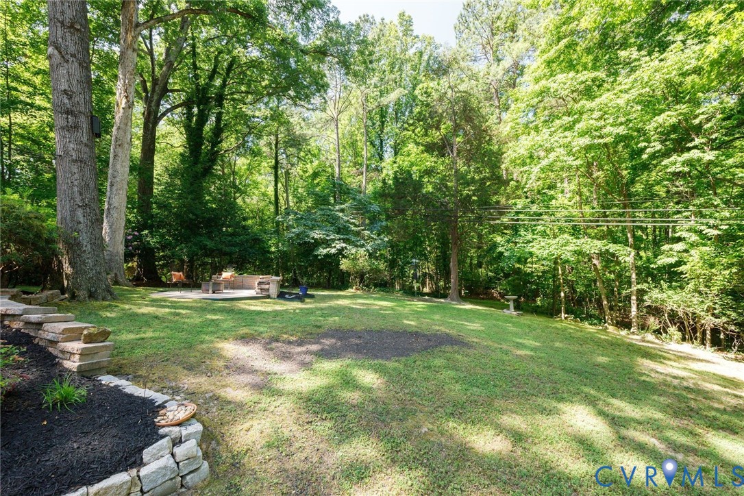 3740 Hastings Dr
