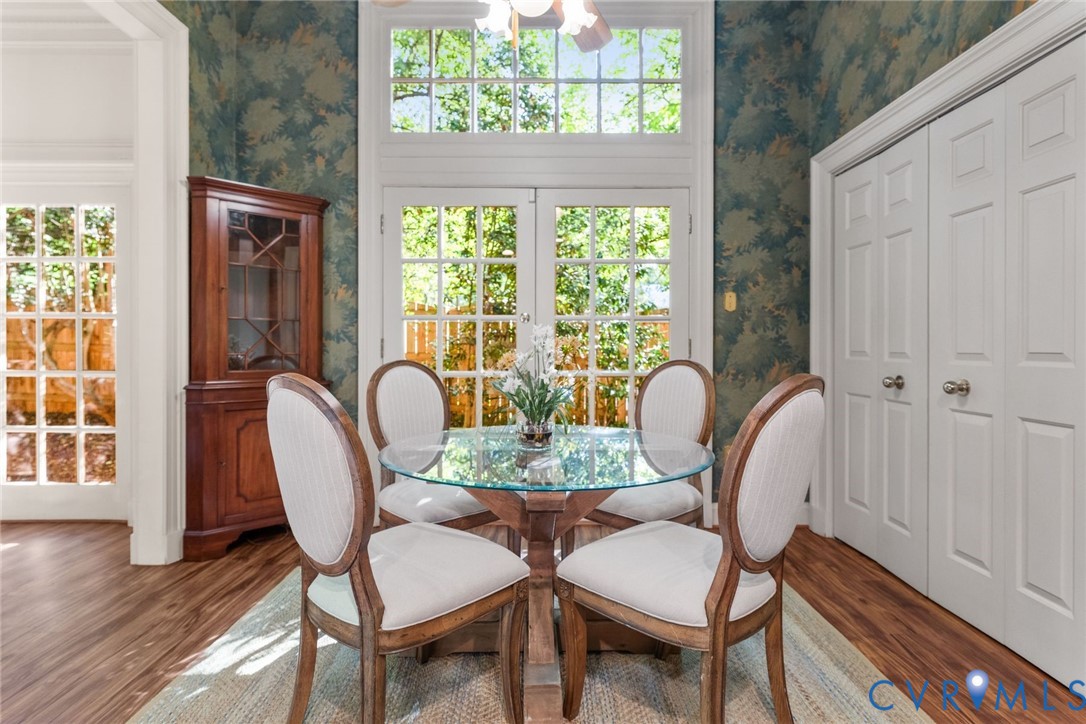 1217 Rothesay Cir