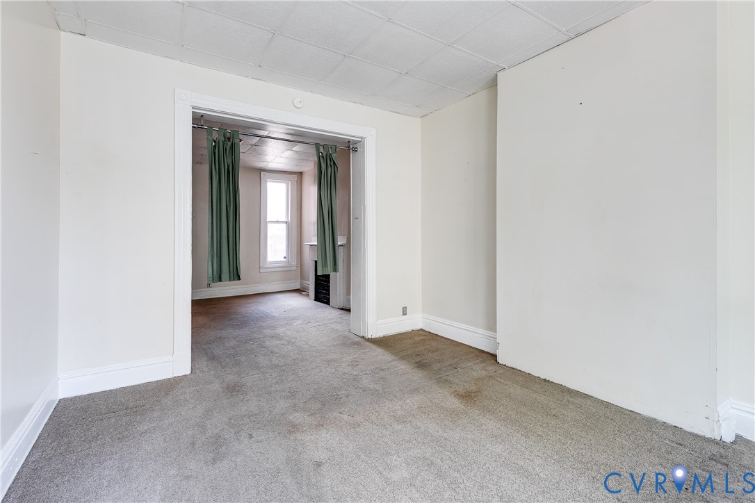 10 N Lombardy St