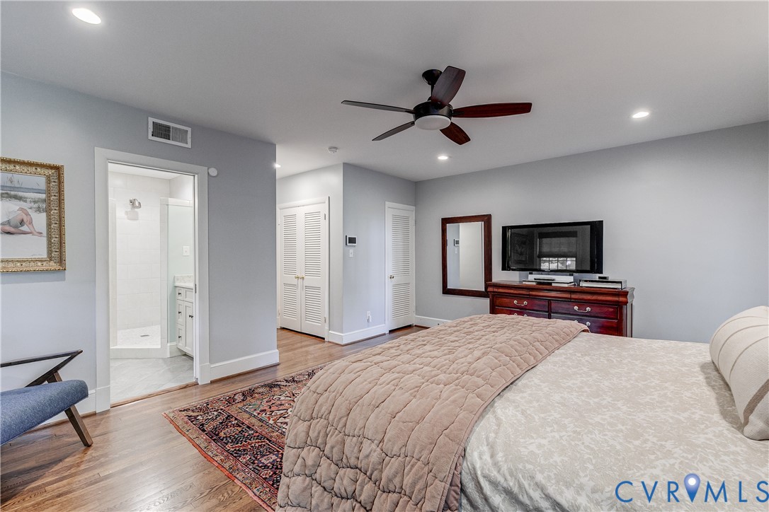 326 Oak Ln