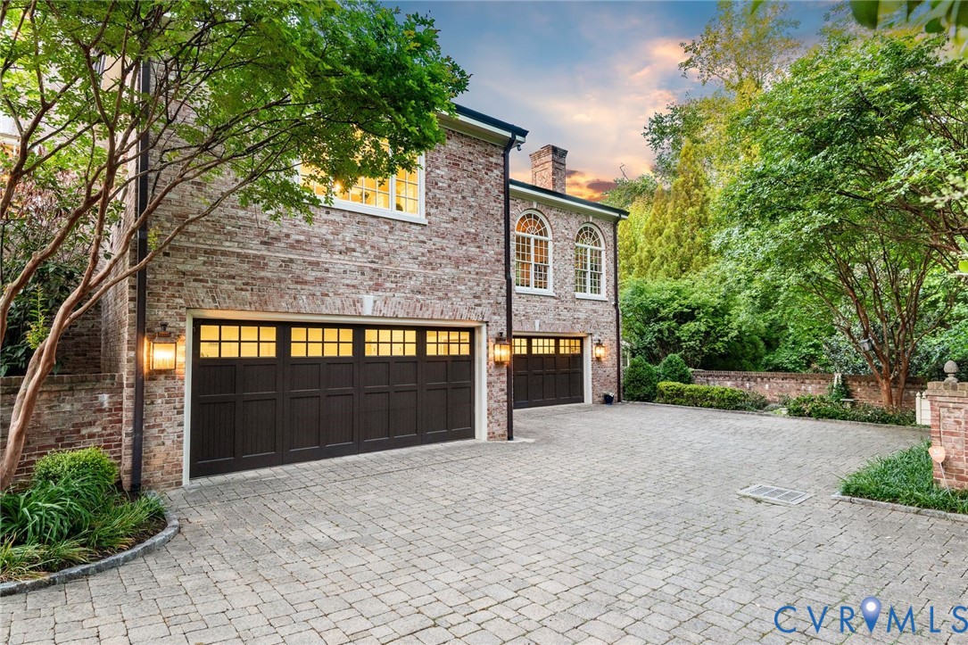 105 Brookschase Ln