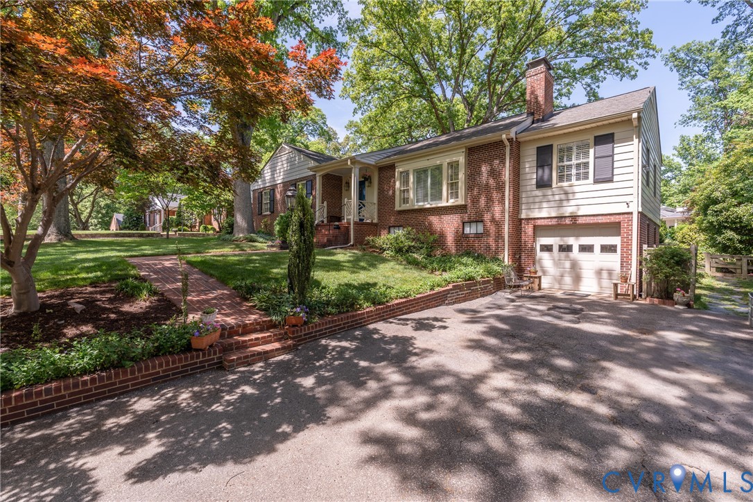 703 Devon Rd