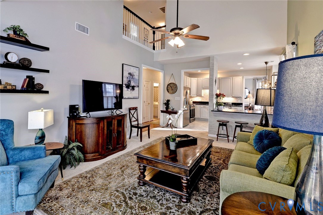 4704 Sanford Arms