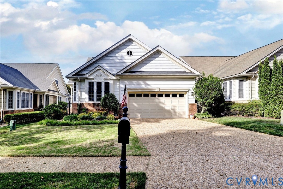 4704 Sanford Arms