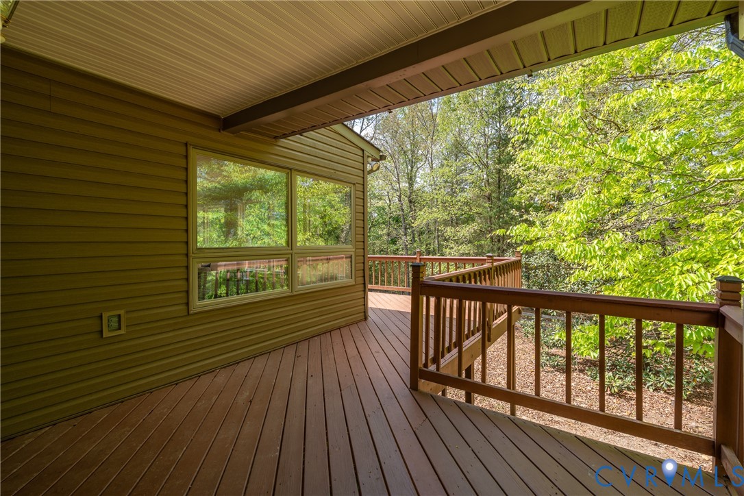 75 Herring Creek Way