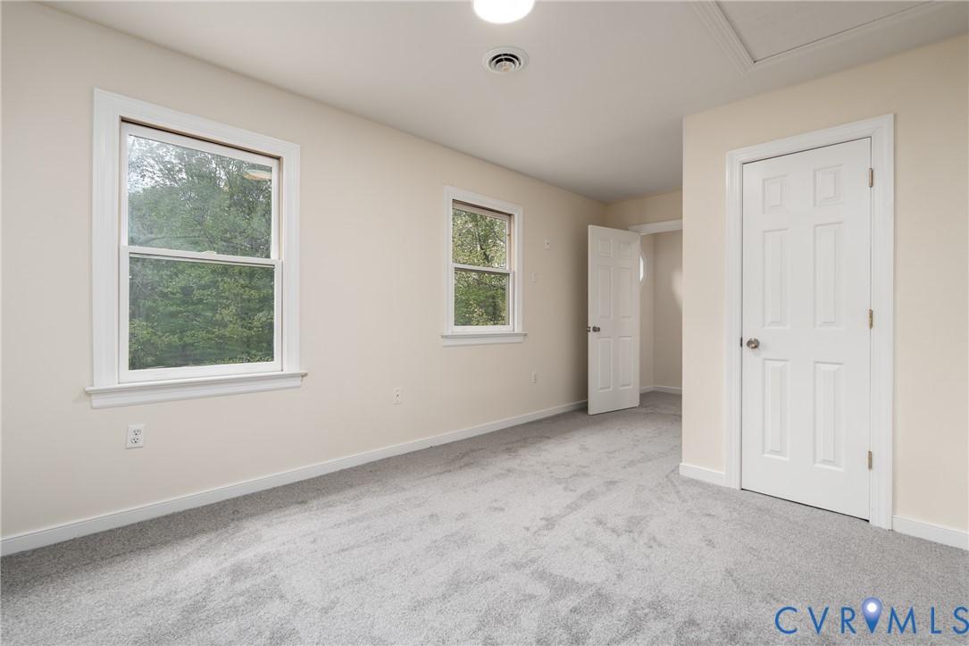 75 Herring Creek Way