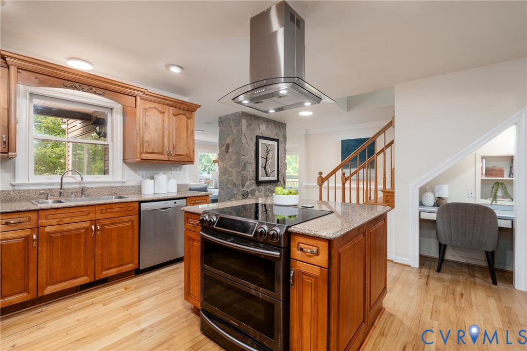 75 Herring Creek Way