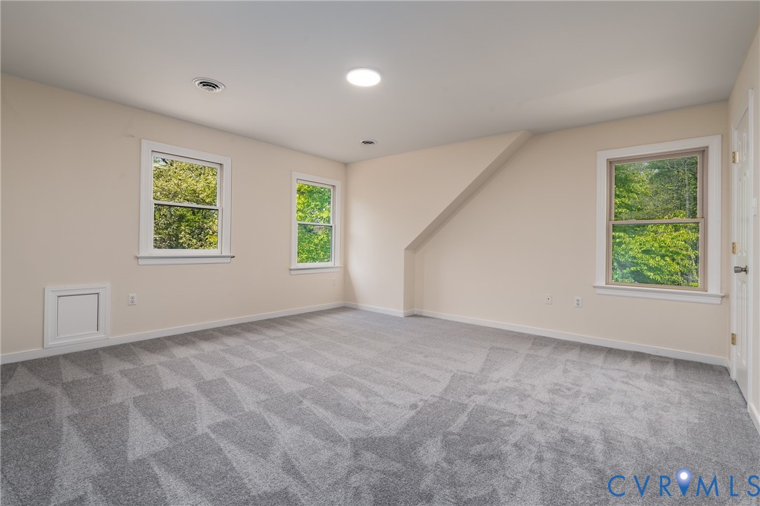 75 Herring Creek Way