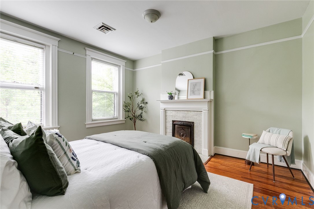 3109 W Franklin St