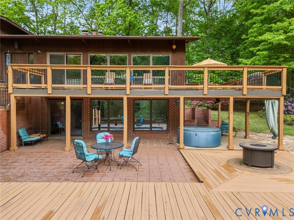 3431 Northridge Rd