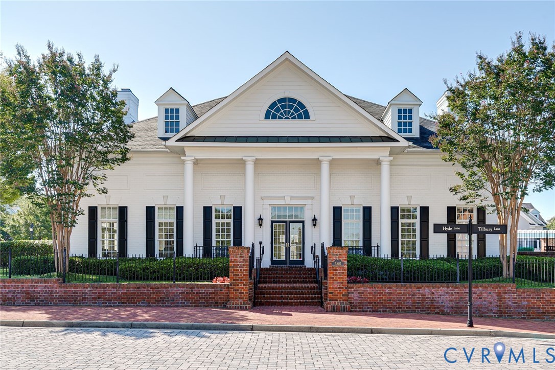 1124 Marney Ct