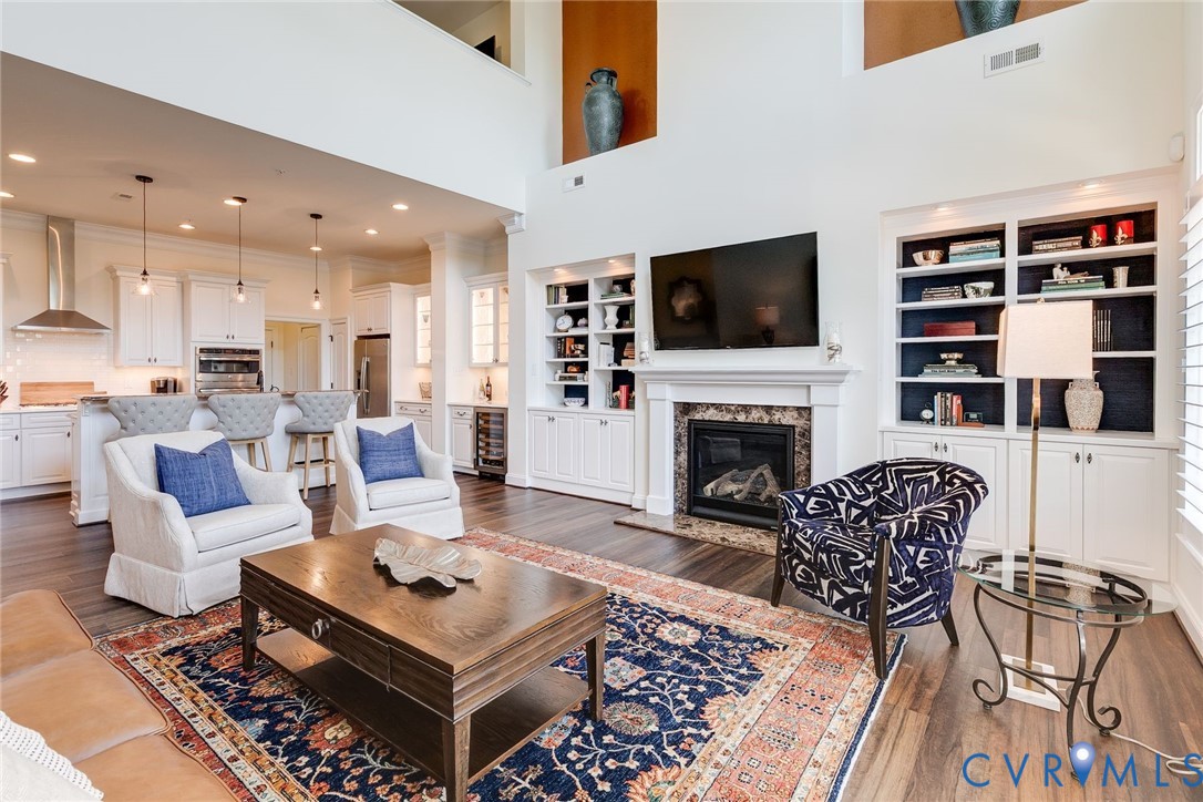 1124 Marney Ct